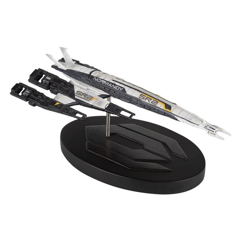 Mass Effect: Cerberus Normandy SR-2 - Replica