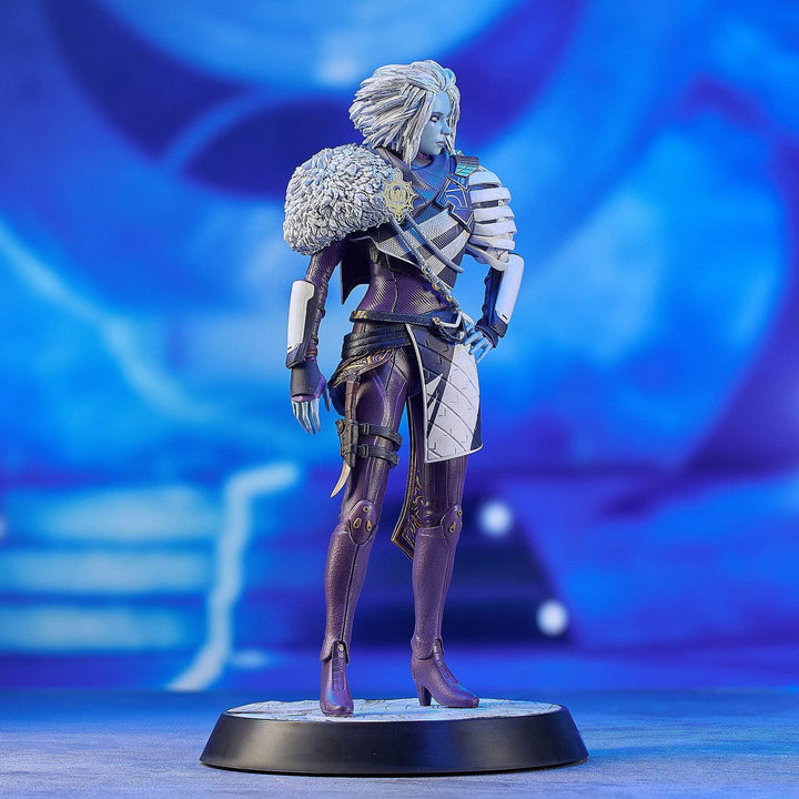 Destiny Statue Mara Sov