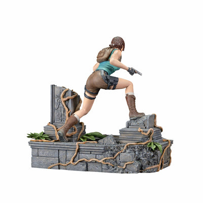 Tomb Raider PVC Statue Lara Croft 24 cm