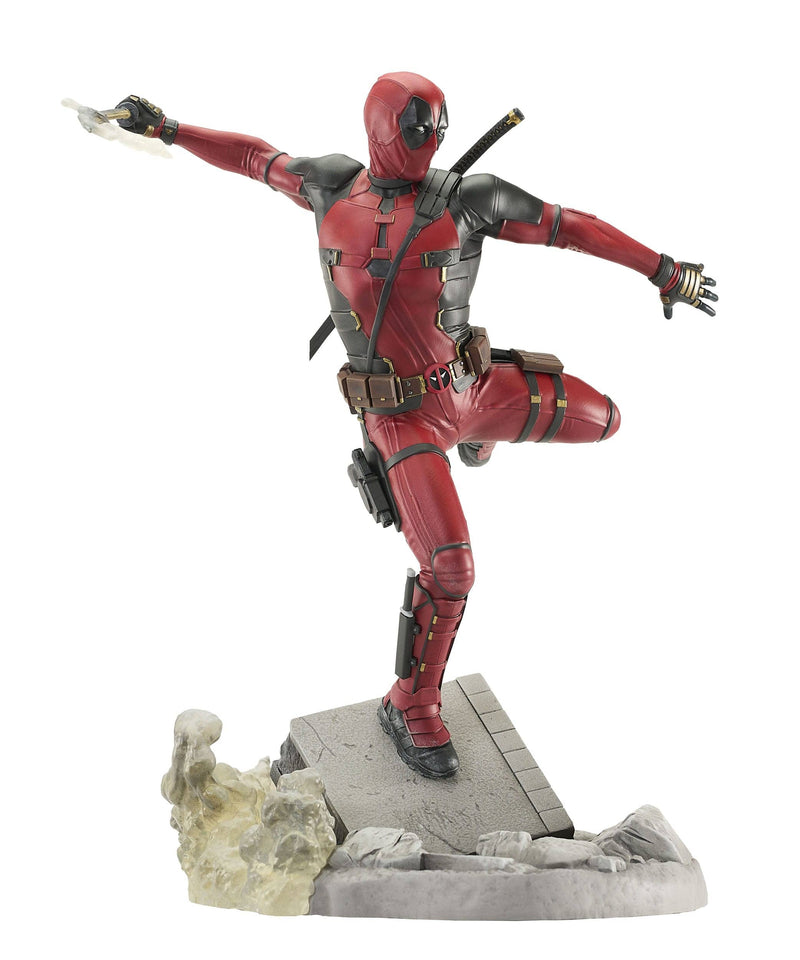 Deadpool & Wolverine Gallery PVC Statue Deadpool 25 cm