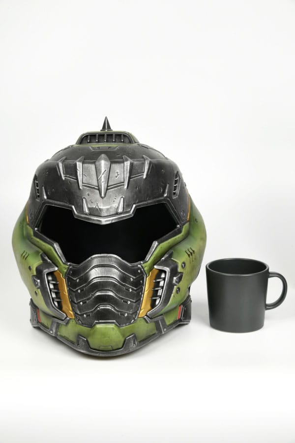 Doom - The Dark Ages:  Doom Slayer Replica Wearable Helmet