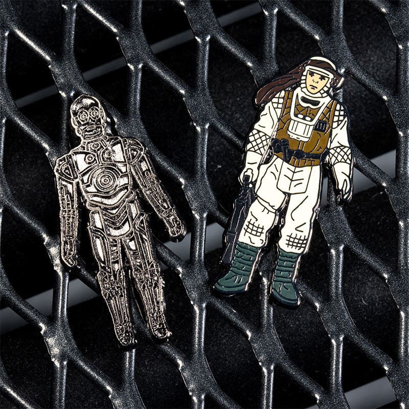 One Size Pin Kings Star Wars Enamel Pin Badge Set 1.22 – C-3PO and Luke Skywalker (Hoth Battle Gear)